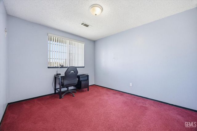 611 Ohanneson Avenue, Shafter, CA 93263