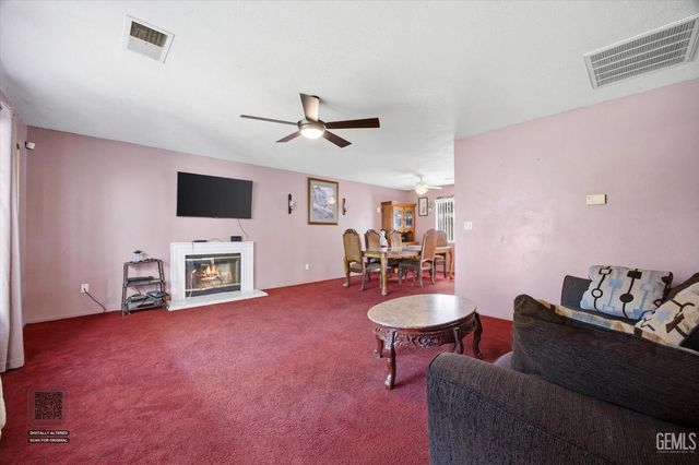 611 Ohanneson Avenue, Shafter, CA 93263