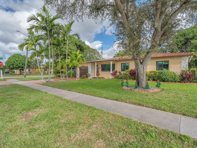 6631 SW 24th St, Miramar, FL 33023