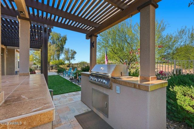 5680 W WILLOW Way, Florence, AZ 85132