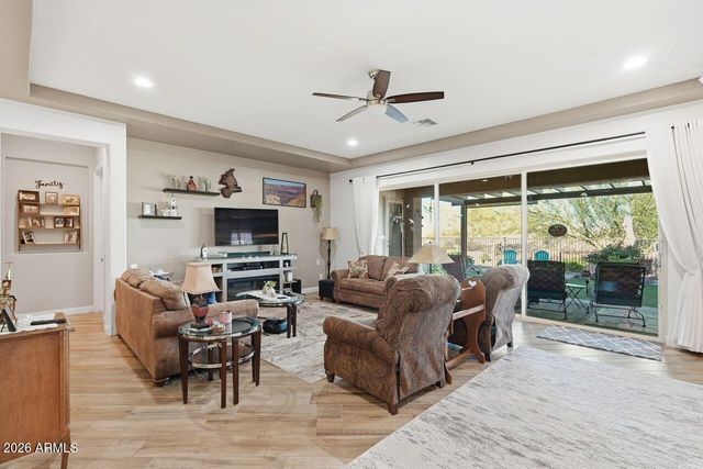 5680 W WILLOW Way, Florence, AZ 85132