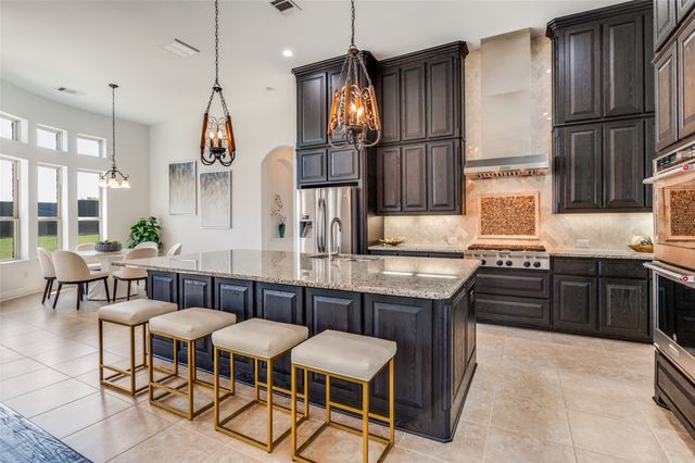 6809 Strauss, Colleyville, TX 76034