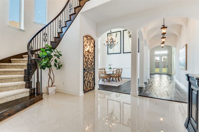 6809 Strauss, Colleyville, TX 76034