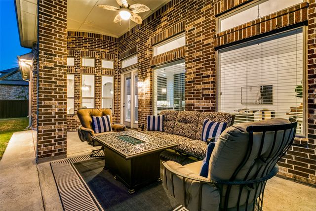 6809 Strauss, Colleyville, TX 76034