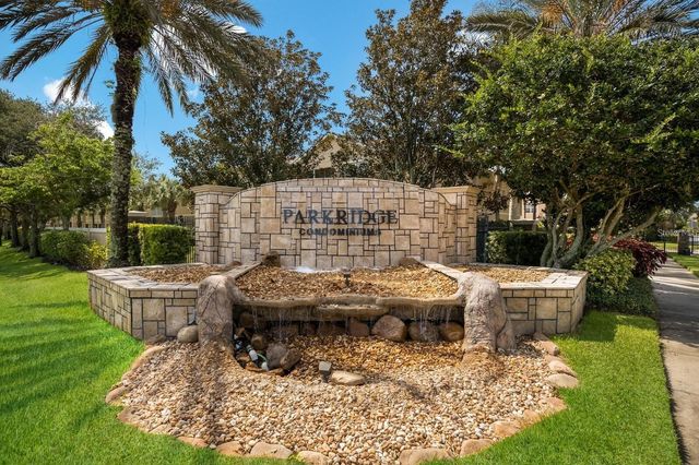 3402 PARKRIDGE CIRCLE, Sarasota, FL 34243