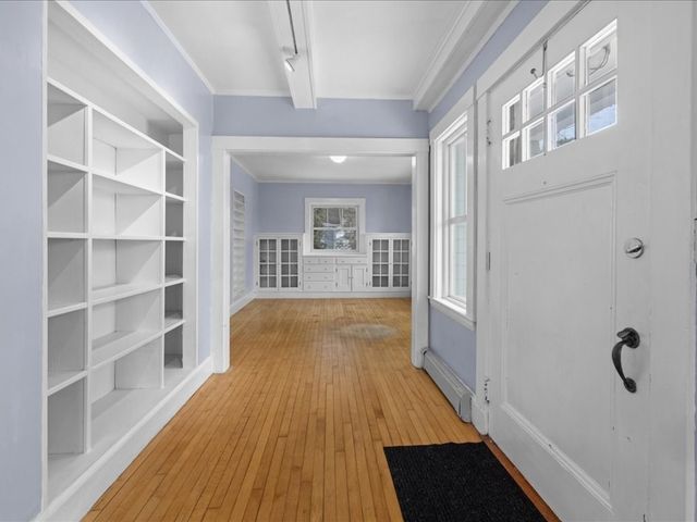 207 Pleasant Street, Milton, MA 02186