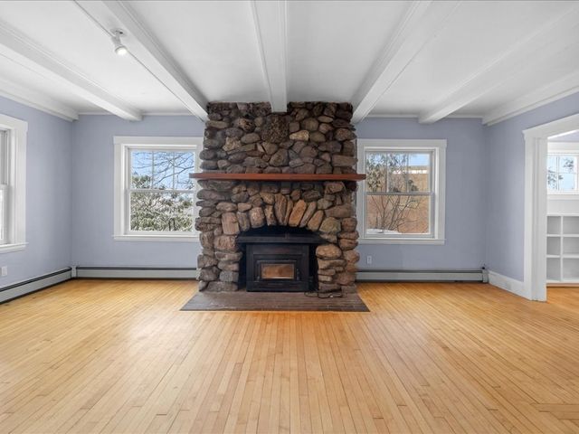 207 Pleasant Street, Milton, MA 02186