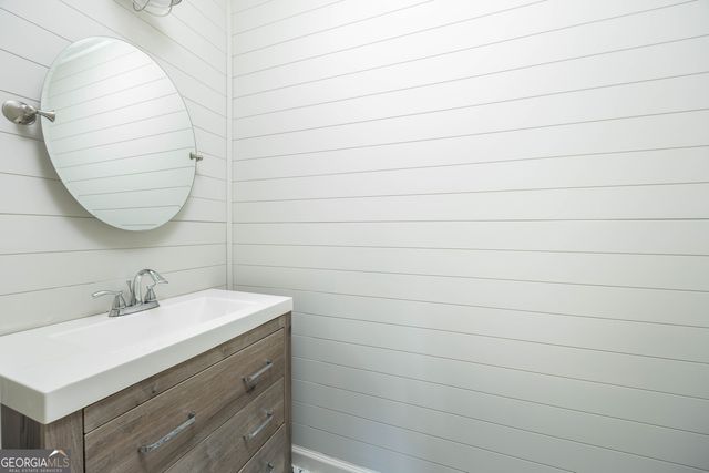 275 Mosby Woods Drive, Newnan, GA 30265