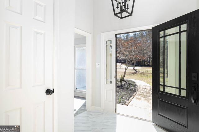 275 Mosby Woods Drive, Newnan, GA 30265