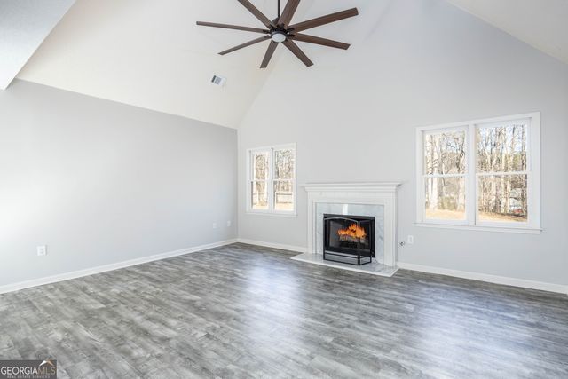 275 Mosby Woods Drive, Newnan, GA 30265