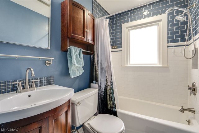 3355 Sycamore Drive, Stow, OH 44224