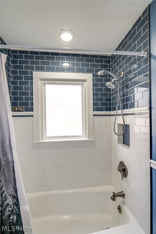 3355 Sycamore Drive, Stow, OH 44224