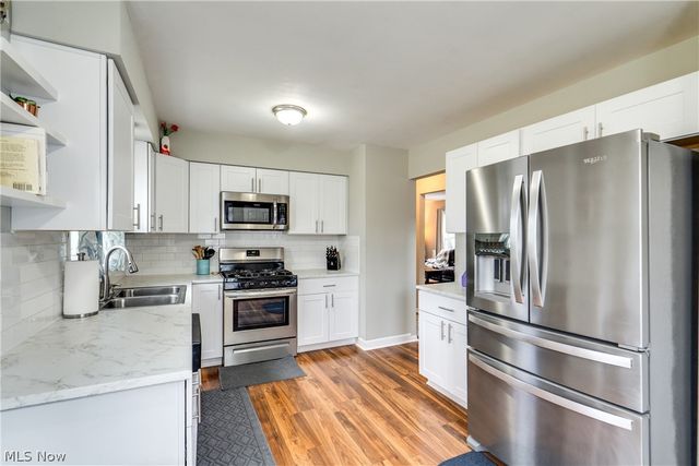 3355 Sycamore Drive, Stow, OH 44224