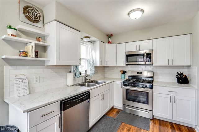 3355 Sycamore Drive, Stow, OH 44224