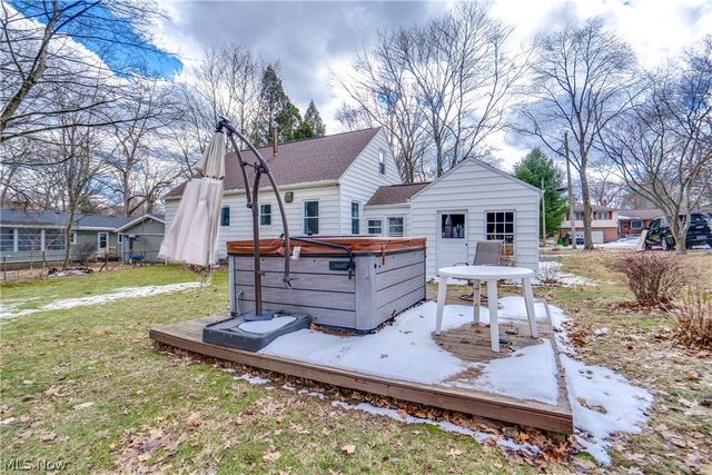 3355 Sycamore Drive, Stow, OH 44224