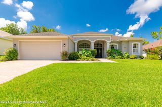 5318 Legend Hills Lane, Spring Hill, FL 34609