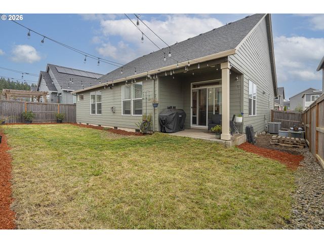 1713 N KALAPUYA Pl, Lafayette, OR 97127