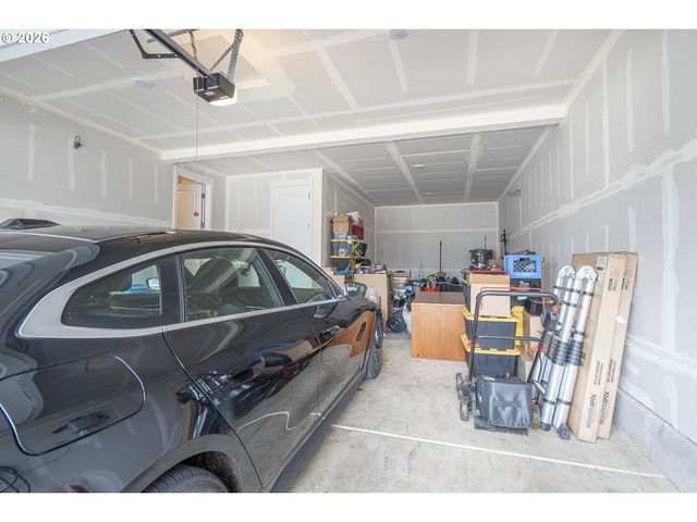 1713 N KALAPUYA Pl, Lafayette, OR 97127