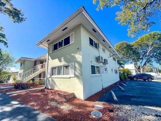 4213 NE 21st Avenue, Fort Lauderdale, FL 33308