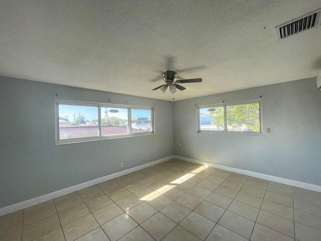 4213 NE 21st Avenue, Fort Lauderdale, FL 33308