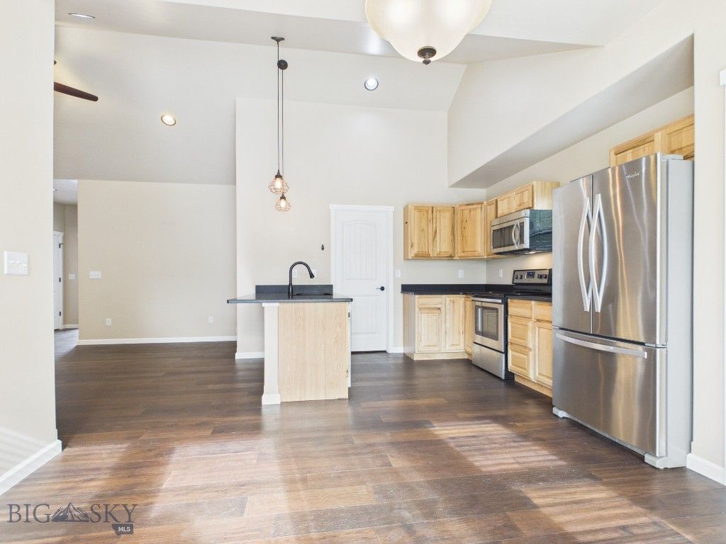 924 New Mexico Drive, Belgrade, MT 59714 photo 5