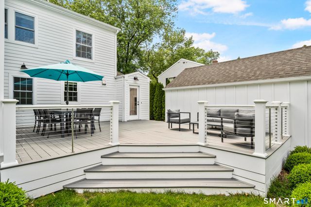 170 Dunnlea Road, Fairfield, CT 06824