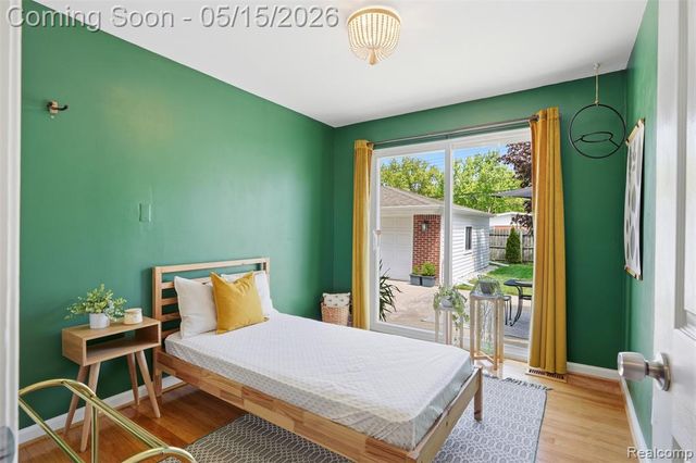 1333 Fontaine Avenue, Madison Heights, MI 48071