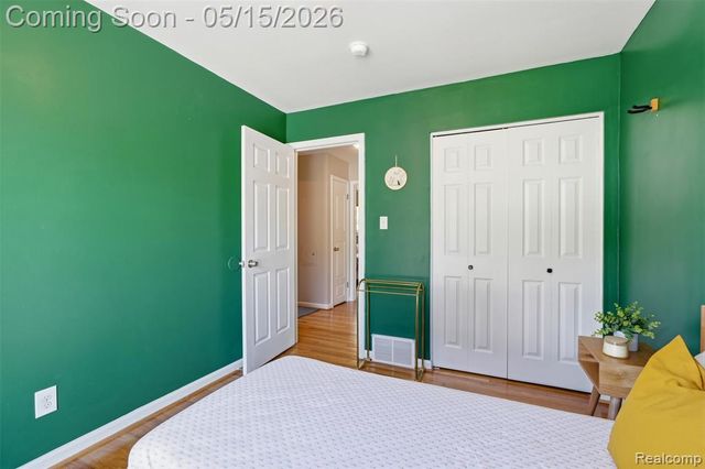 1333 Fontaine Avenue, Madison Heights, MI 48071