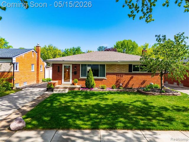 1333 Fontaine Avenue, Madison Heights, MI 48071