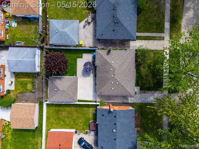 1333 Fontaine Avenue, Madison Heights, MI 48071