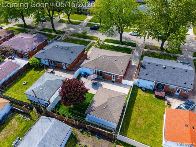 1333 Fontaine Avenue, Madison Heights, MI 48071