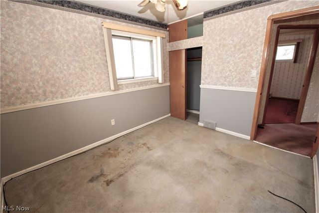 6448 Delores Boulevard, Brook Park, OH 44142