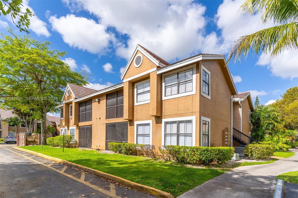 10680 SW 155th Place 1405, Miami, FL 33196