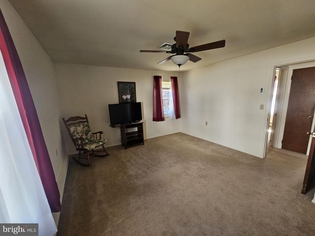 26 KINGSTON WAY, Southampton, NJ 08088