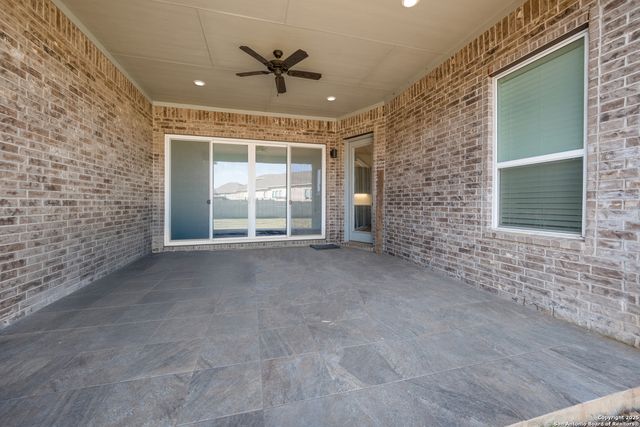 652 Vale Ct, New Braunfels, TX 78132