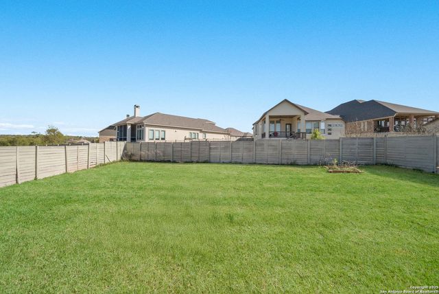652 Vale Ct, New Braunfels, TX 78132
