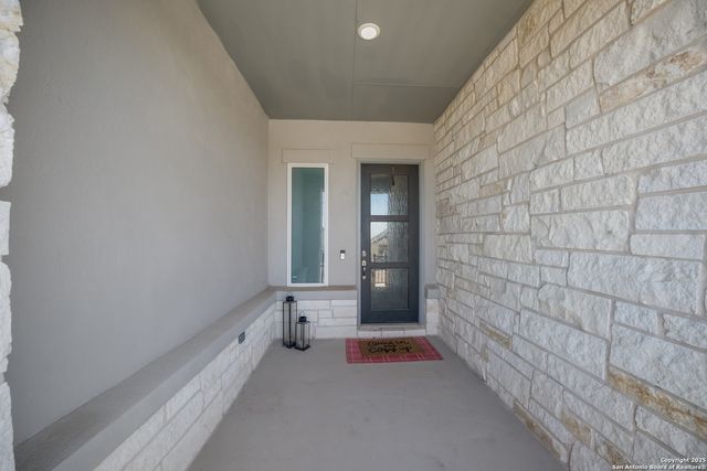 652 Vale Ct, New Braunfels, TX 78132