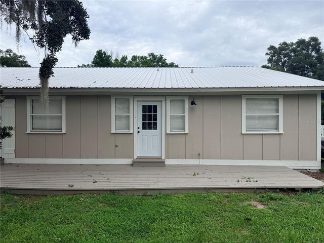 227 W WISCONSIN AVENUE, Deland, FL 32720
