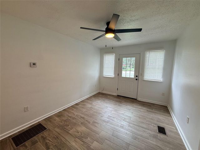 227 W WISCONSIN AVENUE, Deland, FL 32720