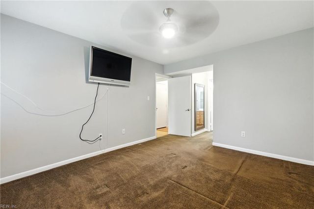 117 Roane DR C, Hampton, VA 23666