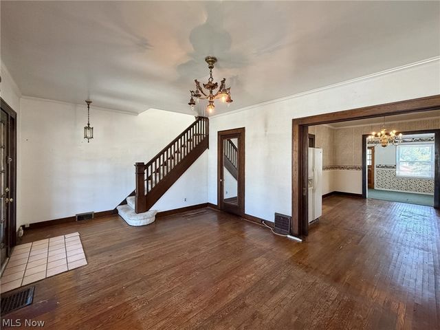 1652 Oregon Avenue, Steubenville, OH 43952