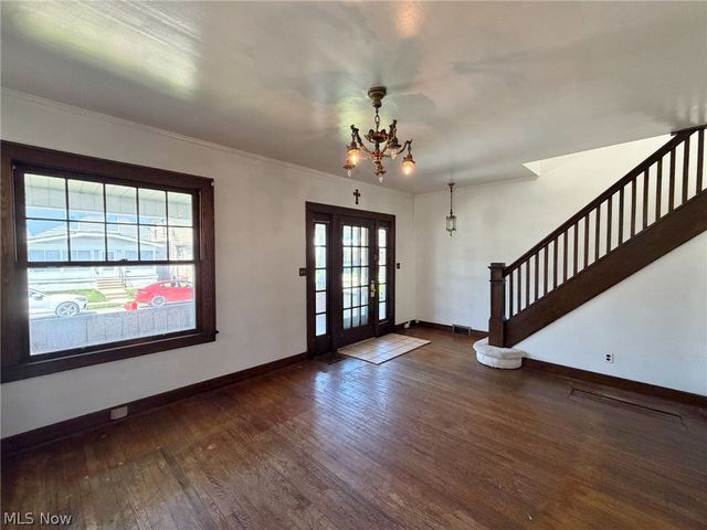 1652 Oregon Avenue, Steubenville, OH 43952