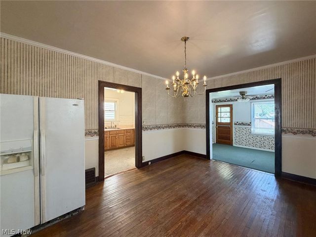 1652 Oregon Avenue, Steubenville, OH 43952