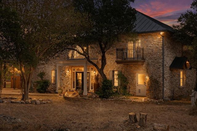 5229 Hupedo Ranch RD, Spicewood, TX 78669