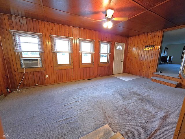 621 N North Street, Sharpsville, IN 46068