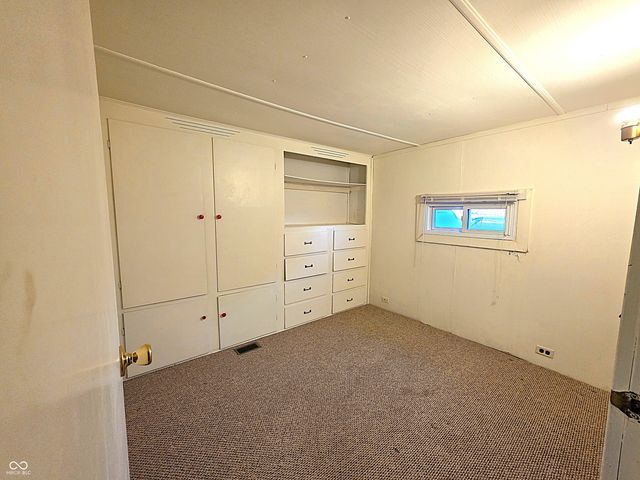 621 N North Street, Sharpsville, IN 46068