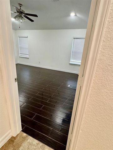 21424 Quail Point Ln, Montgomery, TX 77365