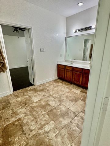 21424 Quail Point Ln, Montgomery, TX 77365