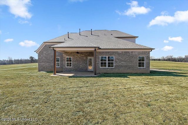 302 Wells Drive, Hernando, MS 38632