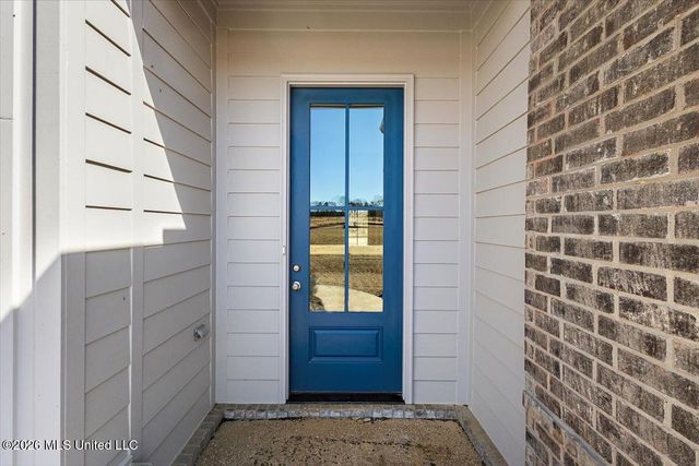 302 Wells Drive, Hernando, MS 38632